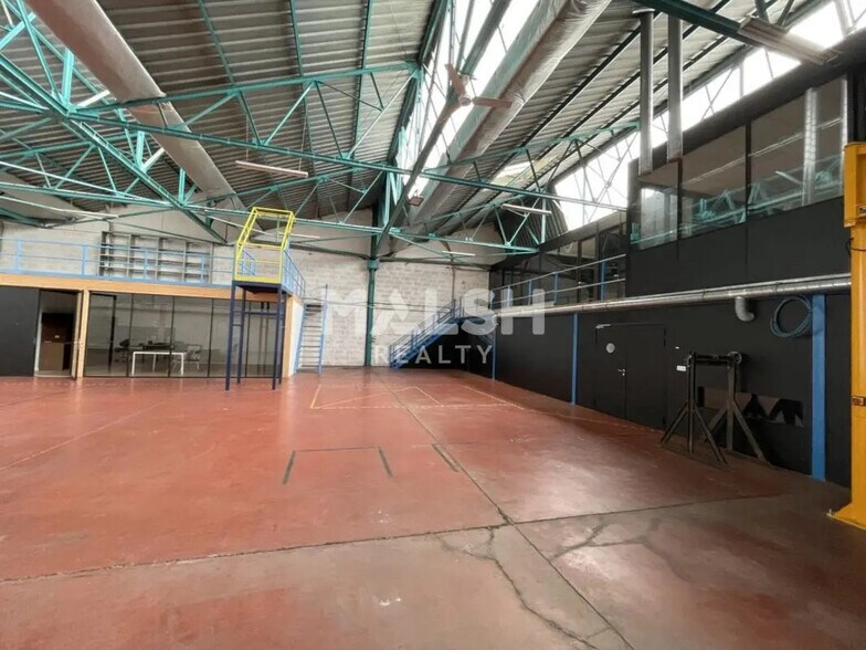 Bureau dans Villeurbanne à louer - Photo intérieure - Image 3 de 14