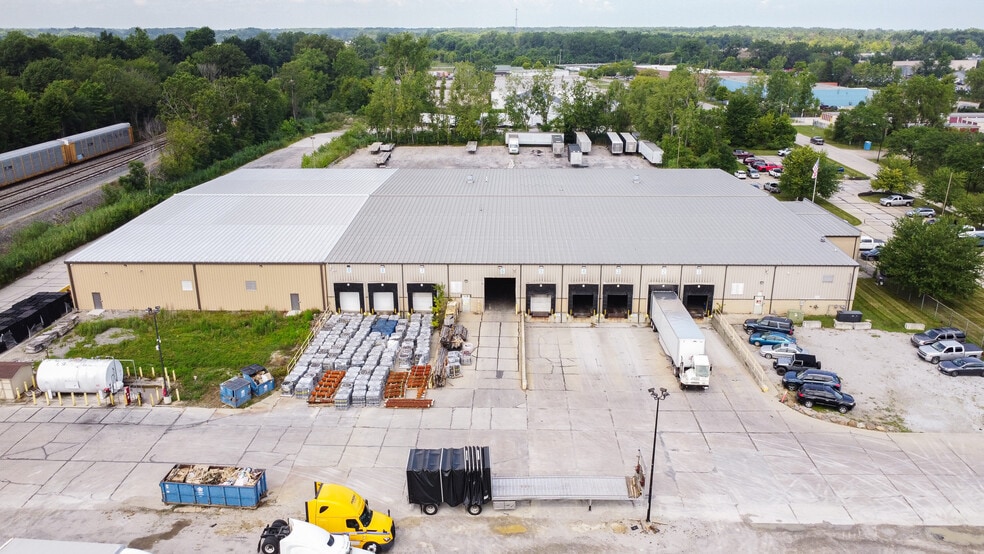 7425 Industrial Pky, Lorain, OH for sale - Primary Photo - Image 2 of 16