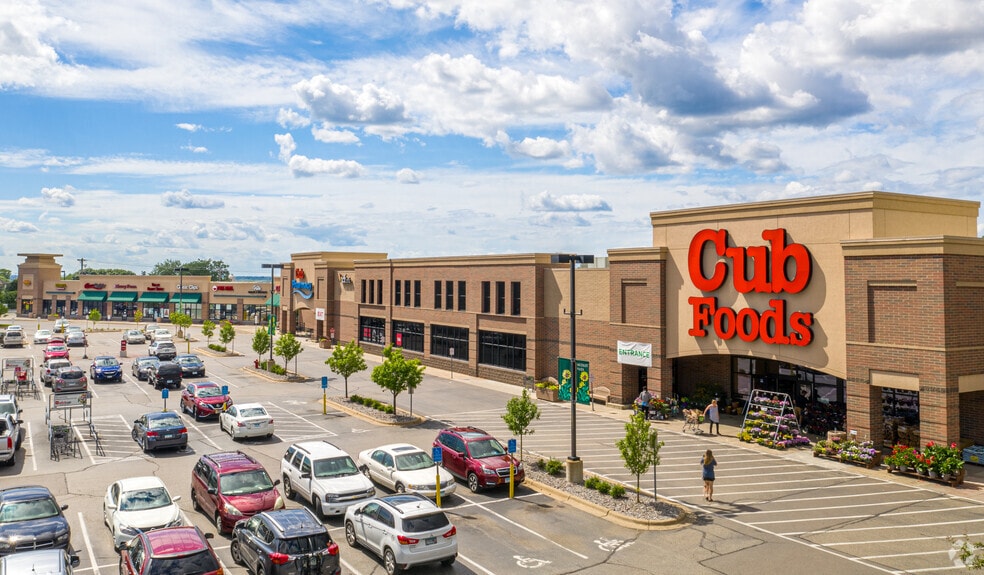 250-300 Travelers Trl E, Burnsville, MN for lease - Primary Photo - Image 2 of 2