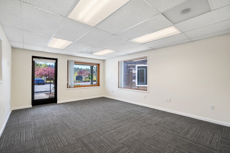 62910 O B Riley Rd, Bend, OR à vendre - Photo intérieure - Image 3 de 26