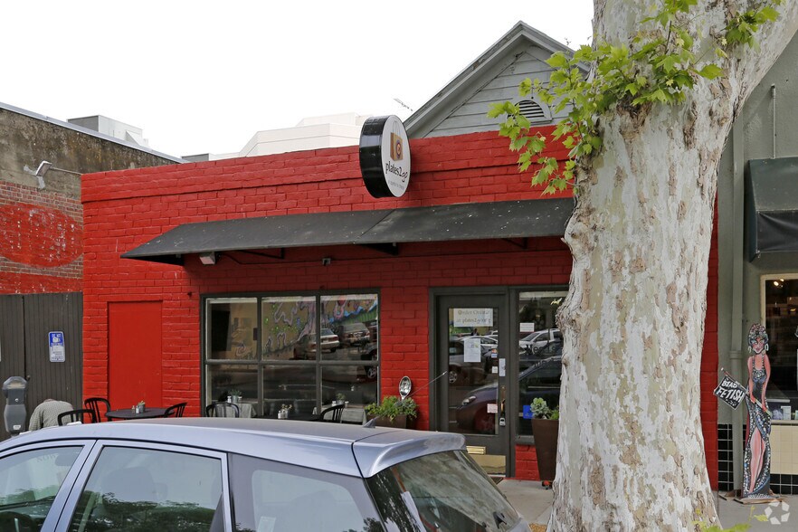 1725 L St, Sacramento, CA à louer - Photo du bâtiment - Image 3 de 3