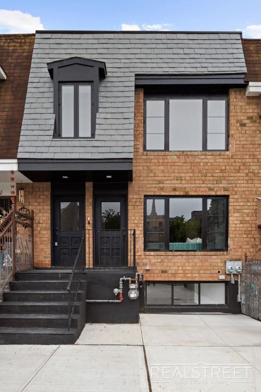 110 McKibben St, Brooklyn, NY à vendre Photo principale- Image 1 de 23