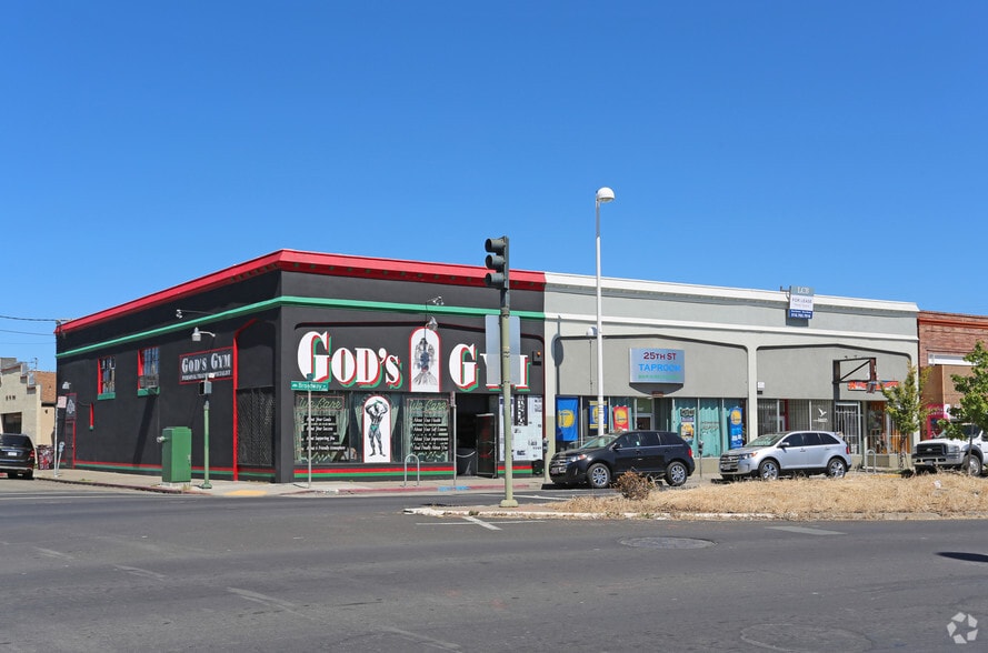 2501-2511 Broadway, Oakland, CA for lease - Primary Photo - Image 1 of 3