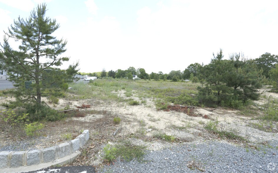 644 Cross St, Lakewood, NJ à louer - Photo du bâtiment - Image 3 de 14