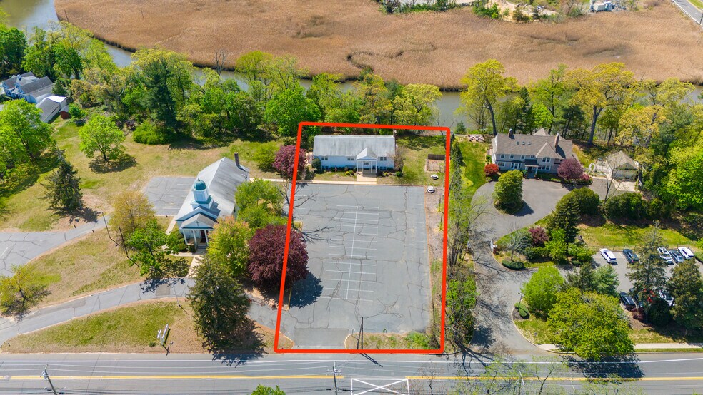 62 Hance Ave, Tinton Falls, NJ à louer - Photo du bâtiment - Image 2 de 20