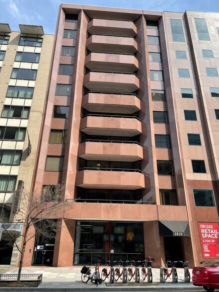 1819 L St NW, Washington, DC à louer - Photo du bâtiment - Image 2 de 17