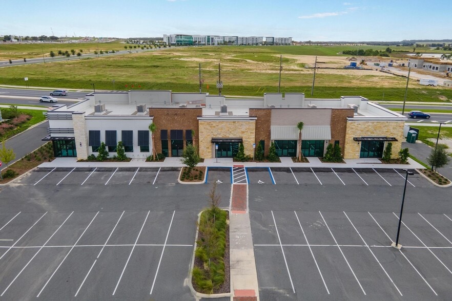 7159 Avalon Rd, Winter Garden, FL for lease - Building Photo - Image 3 of 19