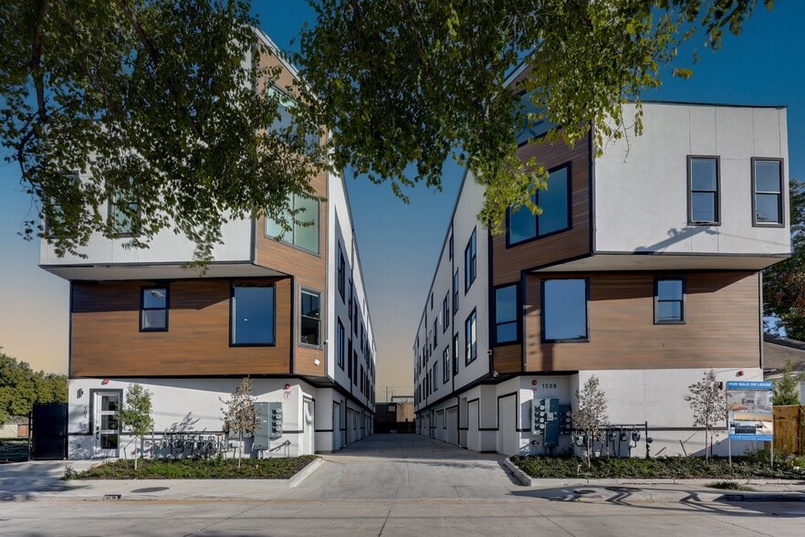 1508-1512 Seegar St, Dallas, TX for sale - Primary Photo - Image 1 of 25