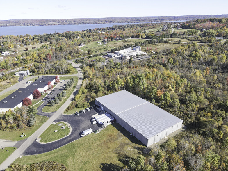 Artisanal Brewing Ventures portfolio of 1 properties for sale on LoopNet.ca - Building Photo - Image 1 of 1