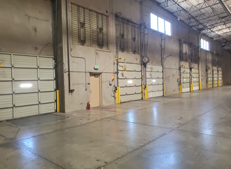 2030 Hanson Way, Woodland, CA à louer - Photo intérieure - Image 3 de 6