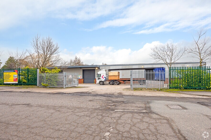 Gelderd Rd, Morley à louer - Photo du bâtiment - Image 2 de 2