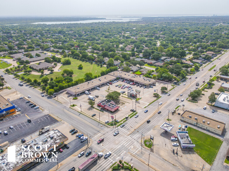 3420 Broadway Blvd, Garland, TX à louer - Photo du bâtiment - Image 3 de 8