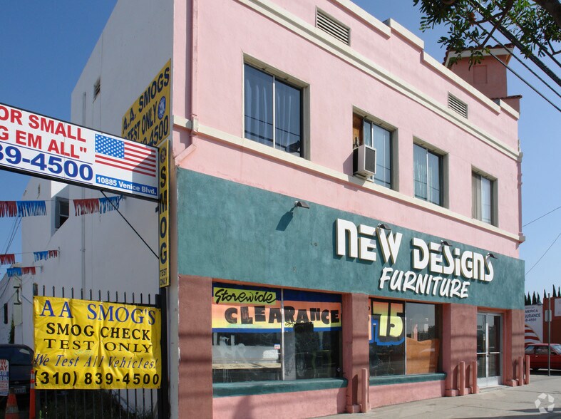 10875 Venice Blvd, Los Angeles, CA à louer - Photo du bâtiment - Image 2 de 16