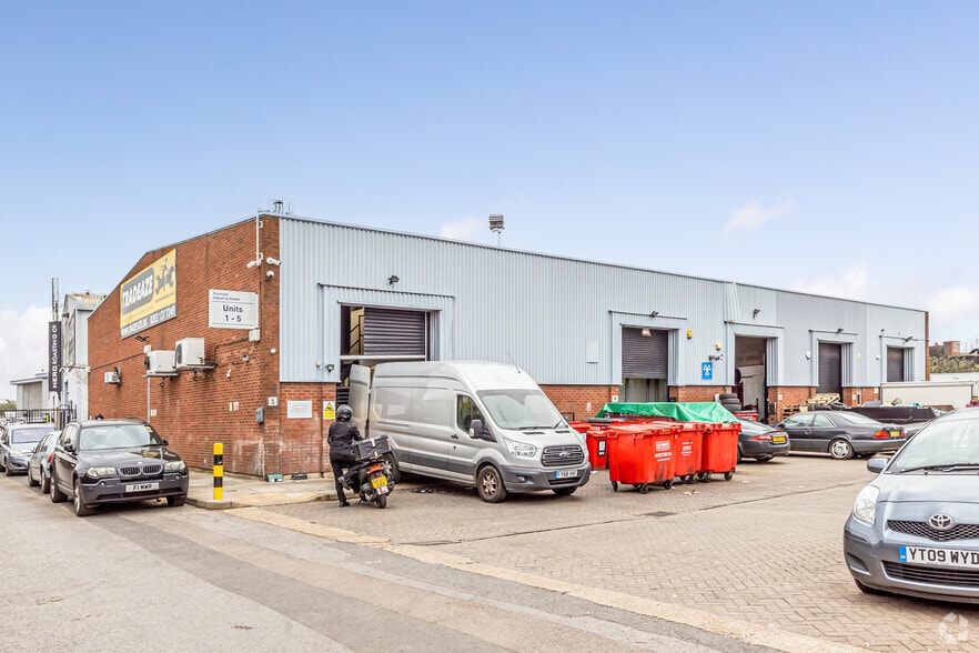 Culvert Pl, London for lease - Primary Photo - Image 1 of 10