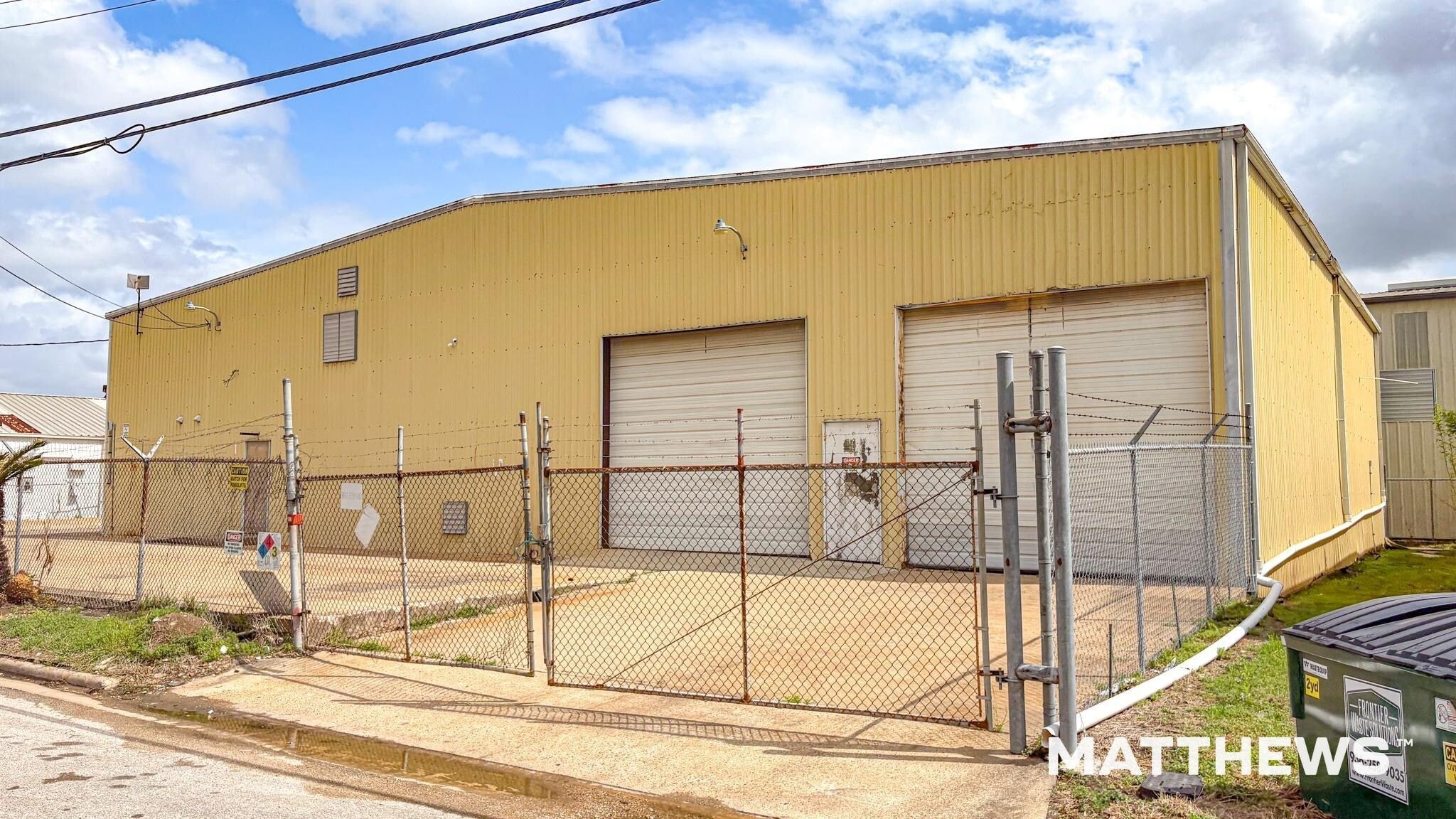 5807 Northdale St, Houston, TX for lease Primary Photo- Image 1 of 3