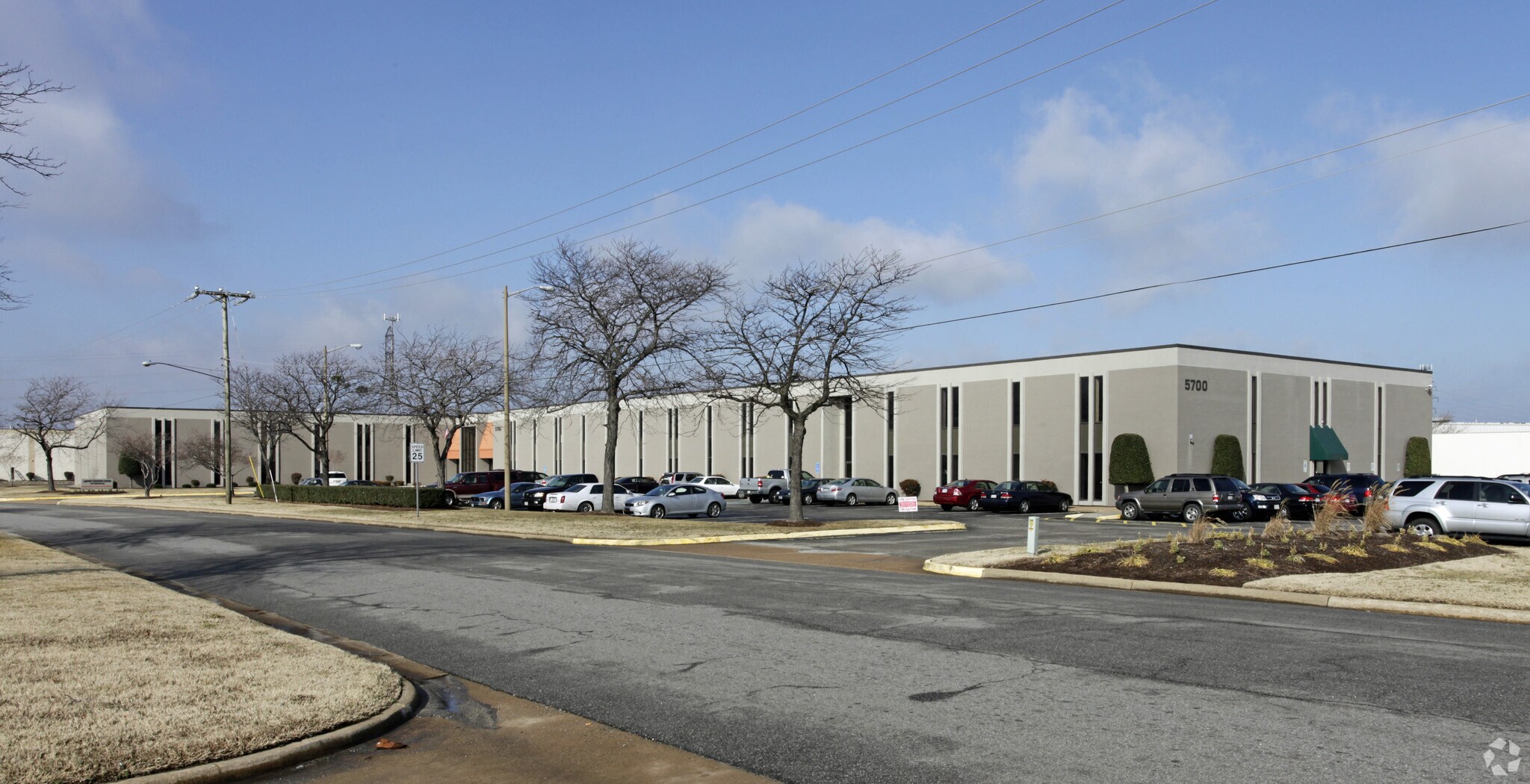 5700 Thurston Ave, Virginia Beach, VA à louer Photo du bâtiment- Image 1 de 8