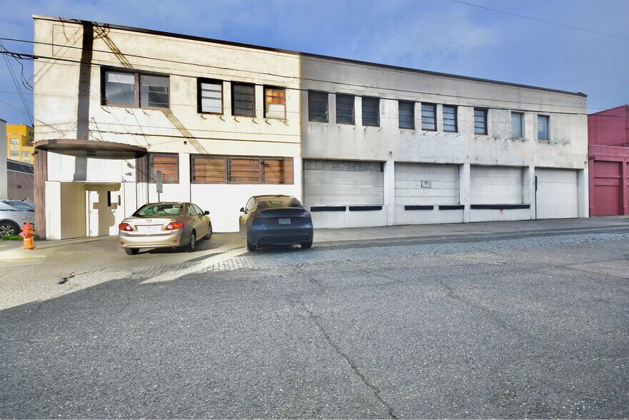 203 SE Alder St, Portland, OR à louer - Photo du bâtiment - Image 3 de 26