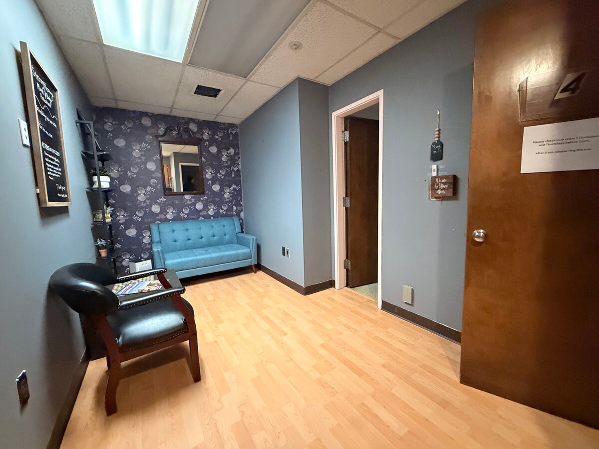 333 School St, Pawtucket, RI 02860 - Unit 213 - - Interior Photo - Image 1 of 21