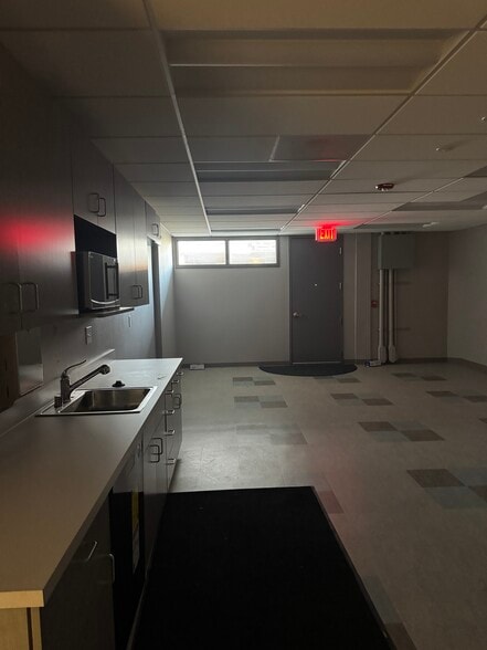 435 Grand Ave, South San Francisco, CA for sale - Building Photo - Image 3 of 36