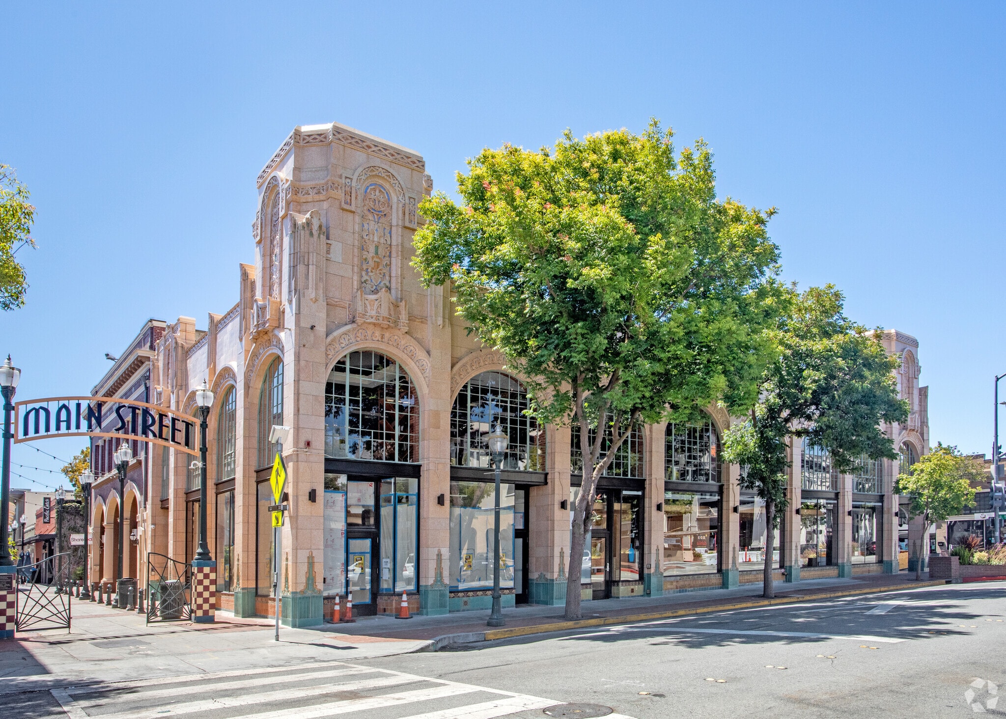 201 S B St, San Mateo, CA for lease Primary Photo- Image 1 of 7