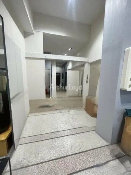 Commerce de détail dans Reims à louer - Photo intérieure - Image 3 de 8