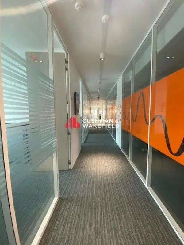 6 Rue Francoise D'Eaubonne, Toulouse for lease Building Photo- Image 1 of 13