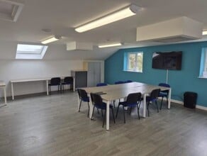 Merstone Ln, Rookley for lease Interior Photo- Image 1 of 1