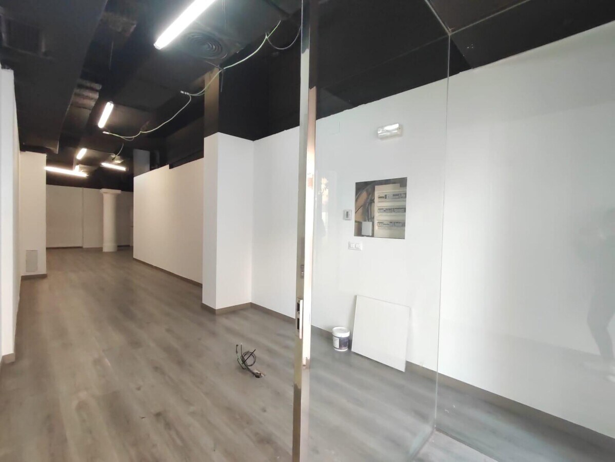 Manresa, BAR 08241 - Unité - -  - Photo intérieure - Image 1 of 13