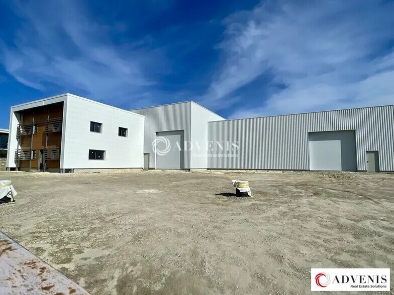 Flex in Bassens for lease - Building Photo - Image 3 of 7