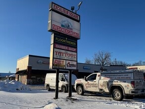 5720 Highland Rd, Waterford, MI for lease Building Photo- Image 2 of 3