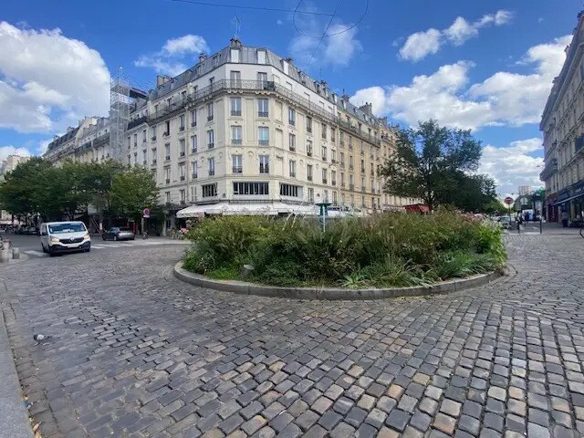 Commerce de détail dans Paris à louer - Photo du bâtiment - Image 2 de 5