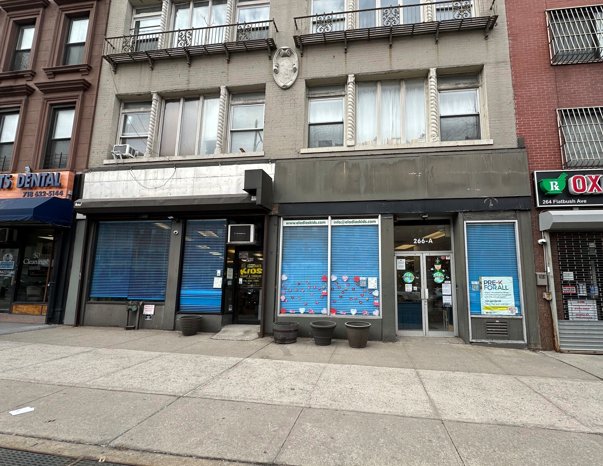 266-268 Flatbush Ave, Brooklyn, NY à louer Photo du bâtiment- Image 1 de 5
