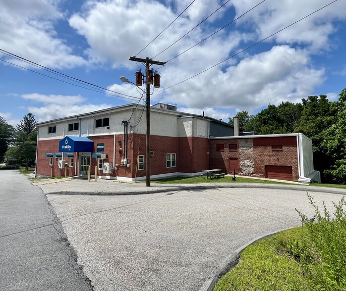 44 Morris St, Webster, MA for sale - Building Photo - Image 1 of 24