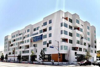 Plus de détails pour 8070 W Beverly Rd, Los Angeles, CA - Commerce de détail à louer