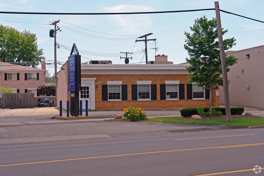 28730 Harper Ave, Saint Clair Shores, MI à vendre - Autre - Image 3 de 3