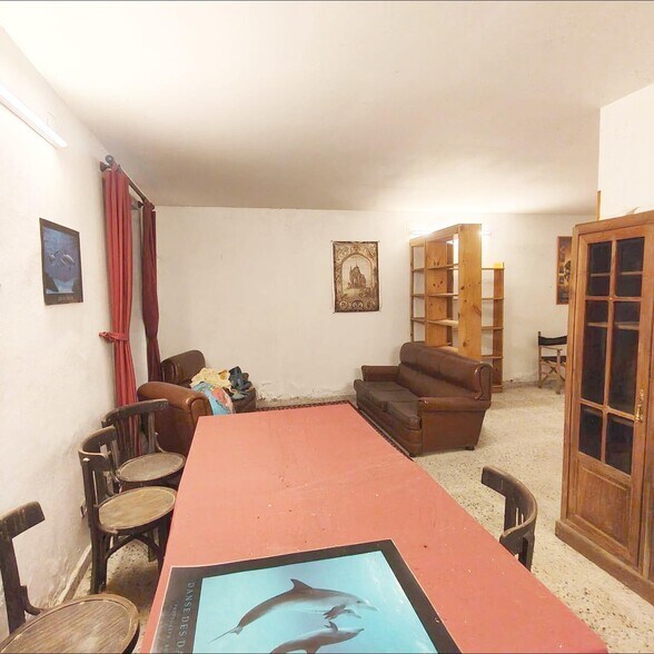 Multifamily in Oviedo, Asturias for sale - Interior Photo - Image 2 of 28