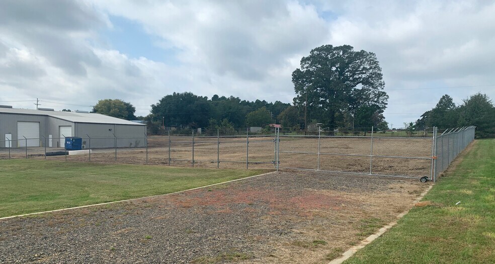 175 Marvin A Smith Rd, Kilgore, TX for lease - Building Photo - Image 3 of 11