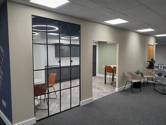 Plus de détails pour Winterton Way, Macclesfield - Coworking à louer