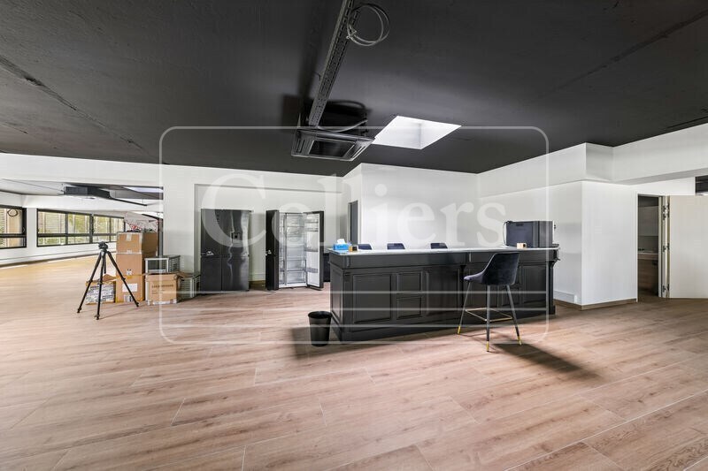 Office in Aubagne for sale - Interior Photo - Image 3 of 11