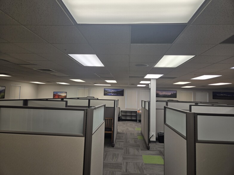 3204-3210 N Canyon Rd, Provo, UT for lease - Building Photo - Image 2 of 24