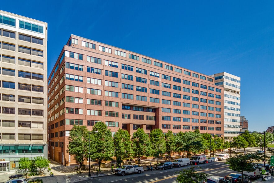 1120 Vermont Ave NW, Washington, DC for sale - Primary Photo - Image 1 of 8
