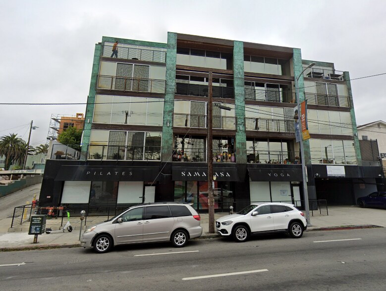 1030 N Alvarado St, Los Angeles, CA à louer - Photo du bâtiment - Image 3 de 26