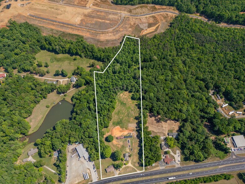 2475 Athens Hwy, Gainesville, GA à vendre - Photo du bâtiment - Image 3 de 21