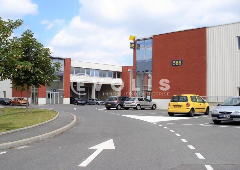 Flex dans Saint-Ouen-sur-Seine à louer - Photo du bâtiment - Image 1 de 1