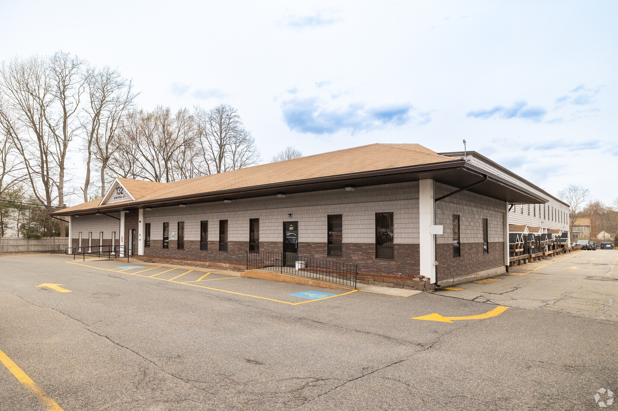 132 Central St, Foxborough, MA à vendre Photo principale- Image 1 de 5