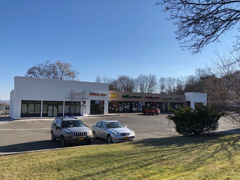 236-246 Route 9W, West Haverstraw, NY for sale - Building Photo - Image 1 of 1