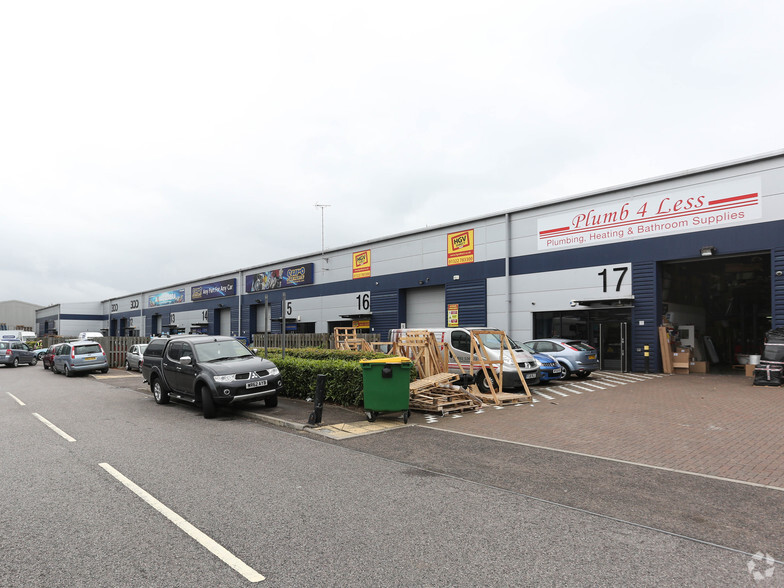 Thames Rd, Crayford for lease - Primary Photo - Image 1 of 3