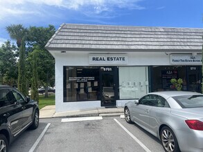 5701 N Federal Hwy, Boca Raton, FL à louer Photo du bâtiment- Image 2 de 10