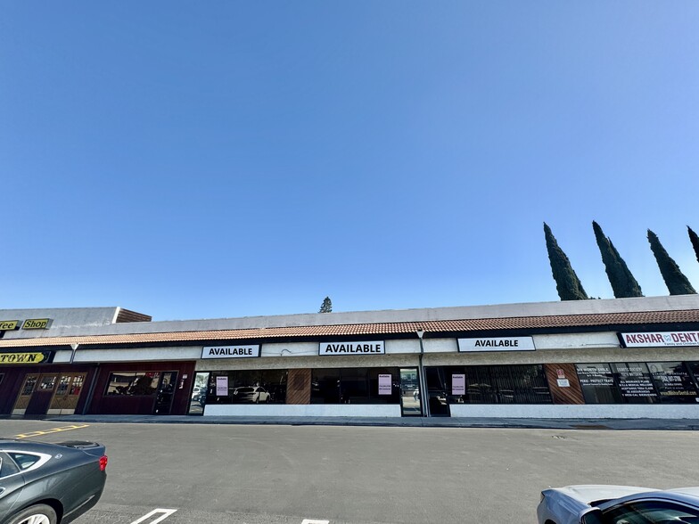 1281 E La Habra Blvd, La Habra, CA for lease - Building Photo - Image 2 of 4