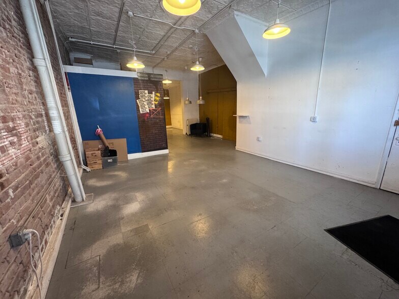 188 Broadway, Brooklyn, NY à louer - Photo du bâtiment - Image 3 de 21